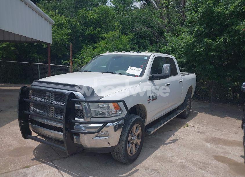 Photo 2 of 2018 Ram 2500 LONE STAR 4X4 6'4 BOX (VIN 3C6UR5DL8JG341532)