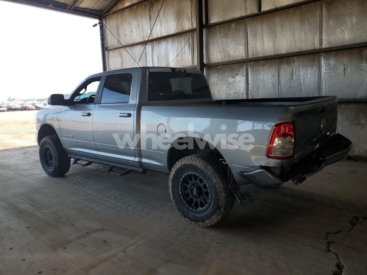 Photo 2 of 2021 RAM 2500 BIG HORN (VIN 3C6UR5DL9MG518612)