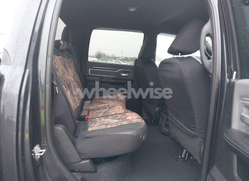 Photo 8 of 2022 Ram 2500 BIG HORN 4X4 6'4 BOX (VIN 3C6UR5DL9NG104389)