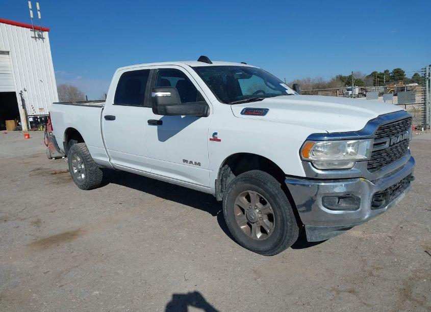 2024 Ram 2500 BIG HORN 4X4 6'4 BOX (VIN 3C6UR5DL9RG113826) main photo