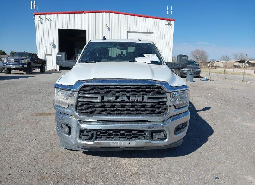 Photo 12 of 2024 Ram 2500 BIG HORN 4X4 6'4 BOX (VIN 3C6UR5DL9RG113826)