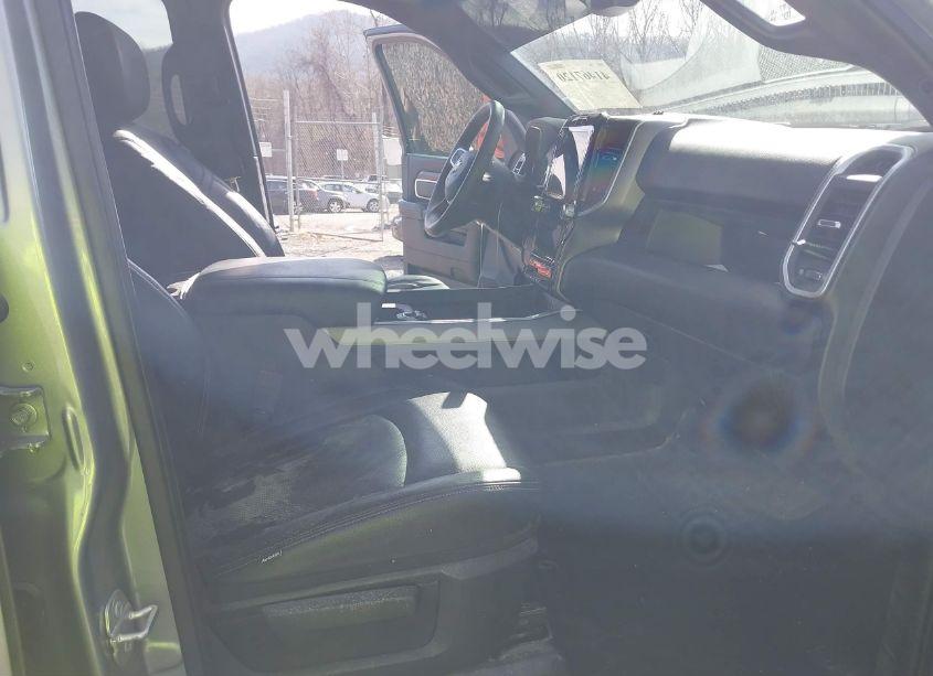 Photo 5 of 2024 Ram 2500 BIG HORN 4X4 6'4 BOX (VIN 3C6UR5DL9RG136247)