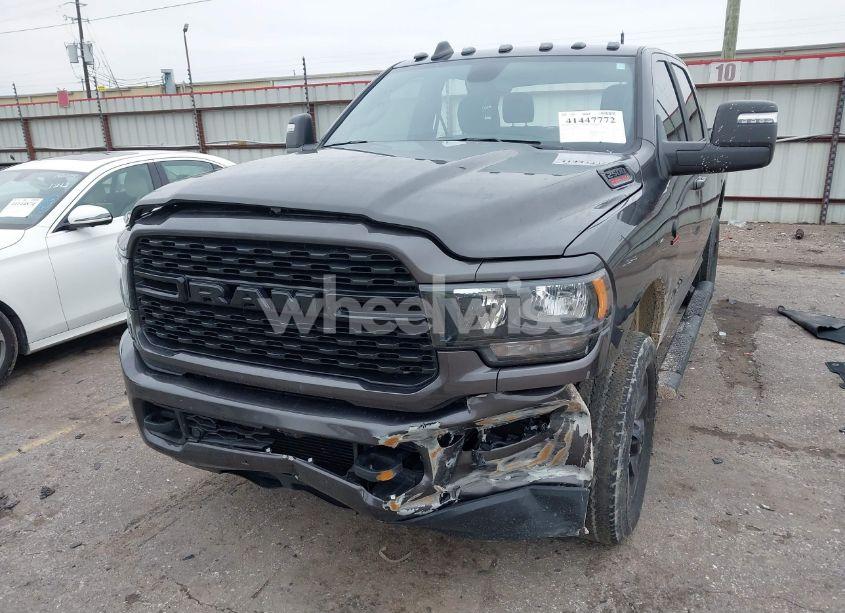 Photo 6 of 2024 Ram 2500 BIG HORN 4X4 6'4 BOX (VIN 3C6UR5DL9RG224098)