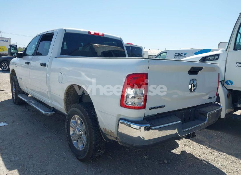 Photo 3 of 2024 Ram 2500 BIG HORN 4X4 6'4 BOX (VIN 3C6UR5DL9RG291347)