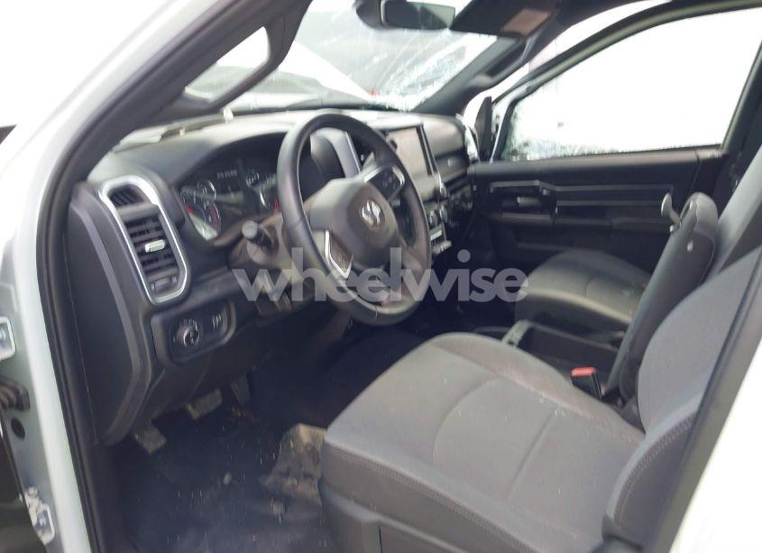 Photo 5 of 2024 Ram 2500 BIG HORN 4X4 6'4 BOX (VIN 3C6UR5DL9RG291347)