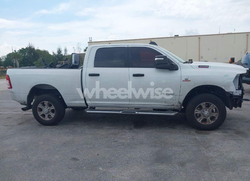 Photo 14 of 2024 Ram 2500 BIG HORN 4X4 6'4 BOX (VIN 3C6UR5DL9RG297746)