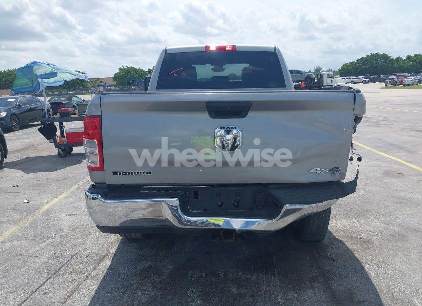 Photo 16 of 2024 Ram 2500 BIG HORN 4X4 6'4 BOX (VIN 3C6UR5DL9RG348839)