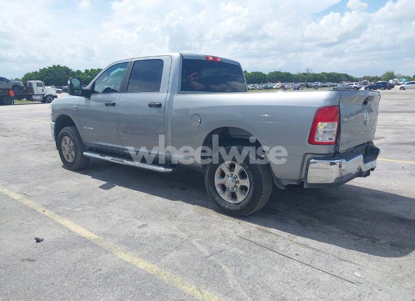 Photo 3 of 2024 Ram 2500 BIG HORN 4X4 6'4 BOX (VIN 3C6UR5DL9RG348839)