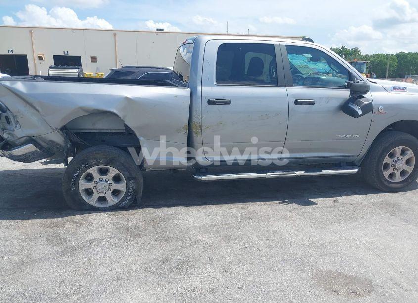 Photo 6 of 2024 Ram 2500 BIG HORN 4X4 6'4 BOX (VIN 3C6UR5DL9RG348839)