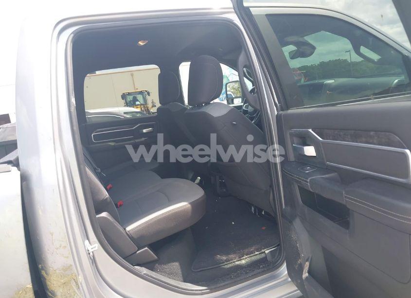 Photo 8 of 2024 Ram 2500 BIG HORN 4X4 6'4 BOX (VIN 3C6UR5DL9RG348839)