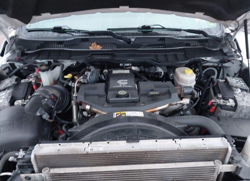 Photo 10 of 2018 Ram 2500 (VIN 3C6UR5DLXJG289238)