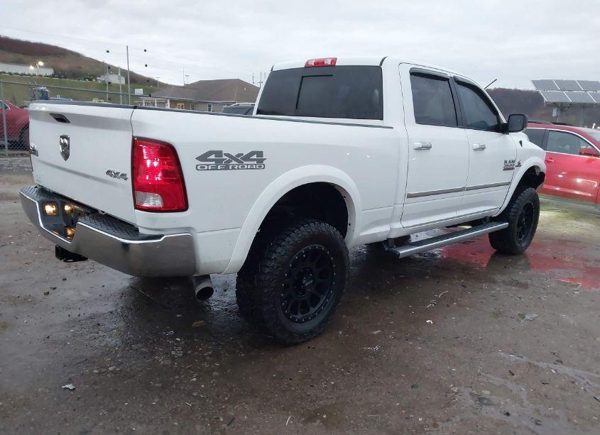 Photo 4 of 2018 Ram 2500 (VIN 3C6UR5DLXJG289238)