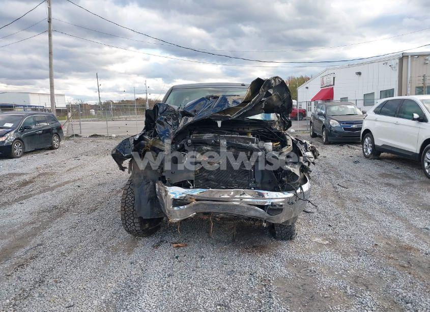 Photo 12 of 2018 Ram 2500 SLT 4X4 6'4 BOX (VIN 3C6UR5DLXJG394233)