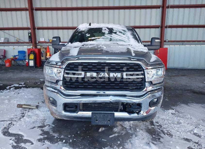 Photo 12 of 2024 Ram 2500 BIG HORN 4X4 6'4 BOX (VIN 3C6UR5DLXRG153848)