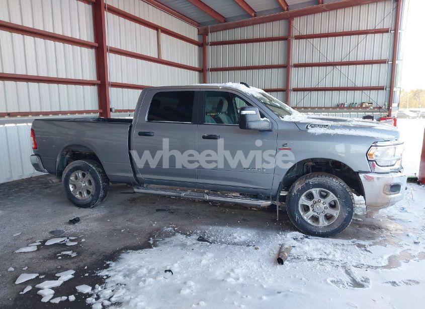 Photo 13 of 2024 Ram 2500 BIG HORN 4X4 6'4 BOX (VIN 3C6UR5DLXRG153848)