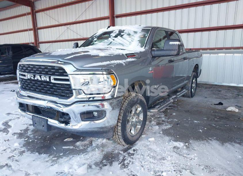 Photo 2 of 2024 Ram 2500 BIG HORN 4X4 6'4 BOX (VIN 3C6UR5DLXRG153848)