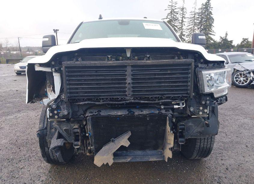 Photo 13 of 2024 Ram 2500 BIG HORN 4X4 6'4 BOX (VIN 3C6UR5DLXRG244716)