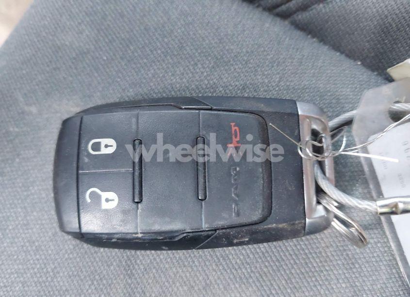 Photo 11 of 2024 Ram 2500 BIG HORN 4X4 6'4 BOX (VIN 3C6UR5DLXRG296296)