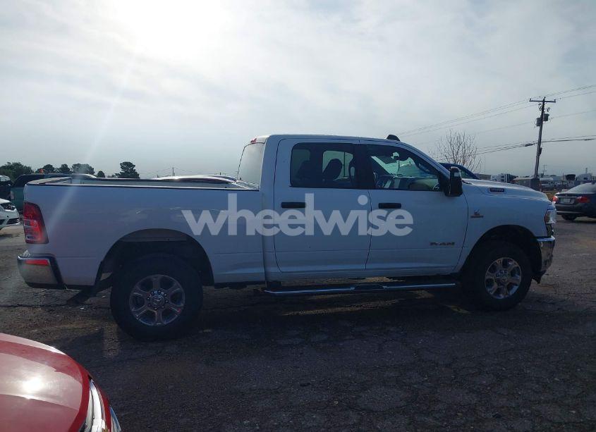 Photo 13 of 2024 Ram 2500 BIG HORN 4X4 6'4 BOX (VIN 3C6UR5DLXRG296296)