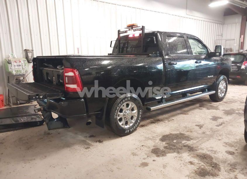 Photo 4 of 2024 Ram 2500 LARAMIE 4X4 6'4 BOX (VIN 3C6UR5FJ2RG186581)