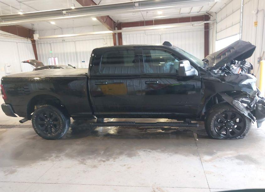 Photo 14 of 2024 Ram 2500 LARAMIE 4X4 6'4 BOX (VIN 3C6UR5FJ4RG133932)