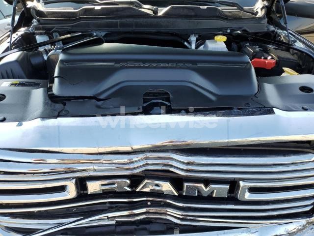 Photo 6 of 2024 RAM 2500 LARAMIE (VIN 3C6UR5FJ6RG105310)