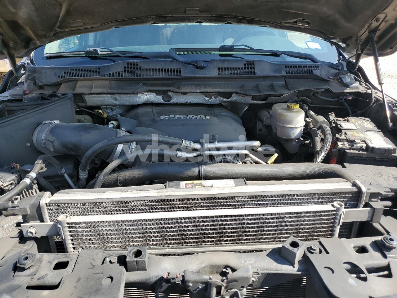 Photo 11 of 2018 RAM 2500 LARAMIE (VIN 3C6UR5FJ7JG205114)