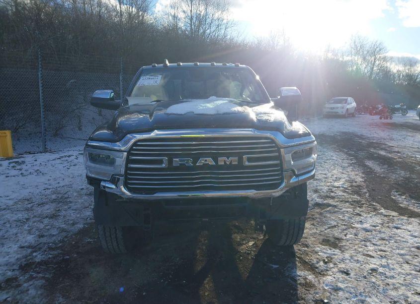Photo 12 of 2022 Ram 2500 LARAMIE 4X4 6'4 BOX (VIN 3C6UR5FJ8NG171013)