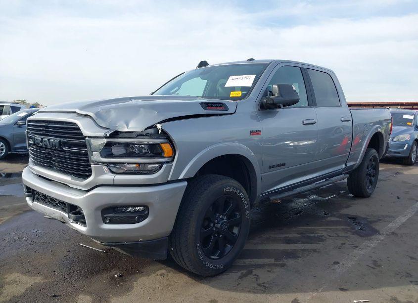 Photo 2 of 2022 Ram 2500 LARAMIE 4X4 6'4 BOX (VIN 3C6UR5FJ8NG370238)