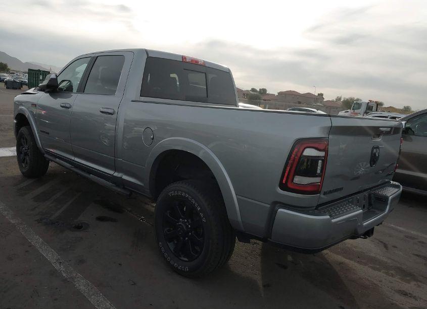 Photo 3 of 2022 Ram 2500 LARAMIE 4X4 6'4 BOX (VIN 3C6UR5FJ8NG370238)
