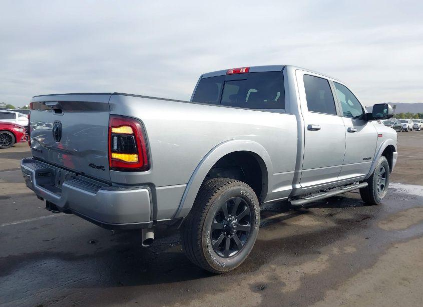Photo 4 of 2022 Ram 2500 LARAMIE 4X4 6'4 BOX (VIN 3C6UR5FJ8NG370238)