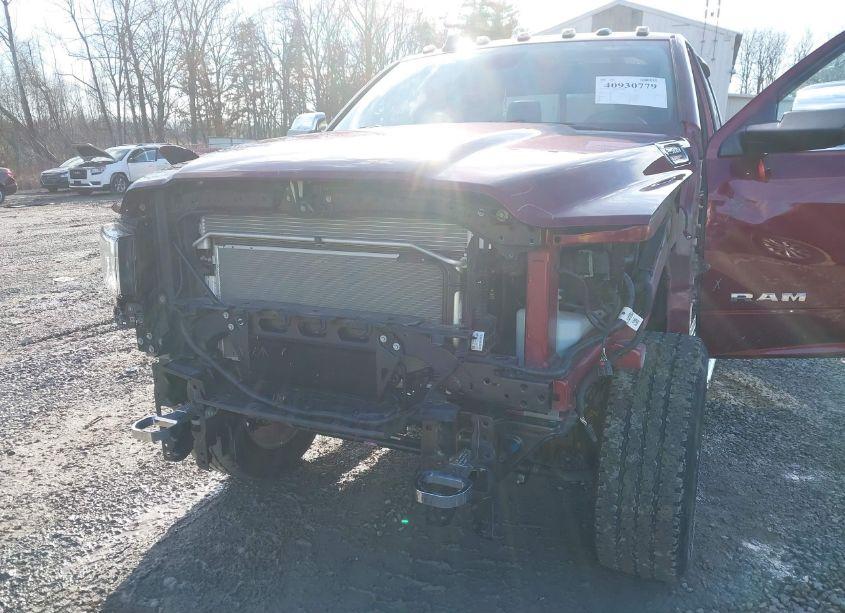 Photo 6 of 2022 Ram 2500 LARAMIE 4X4 6'4 BOX (VIN 3C6UR5FJ9NG117929)