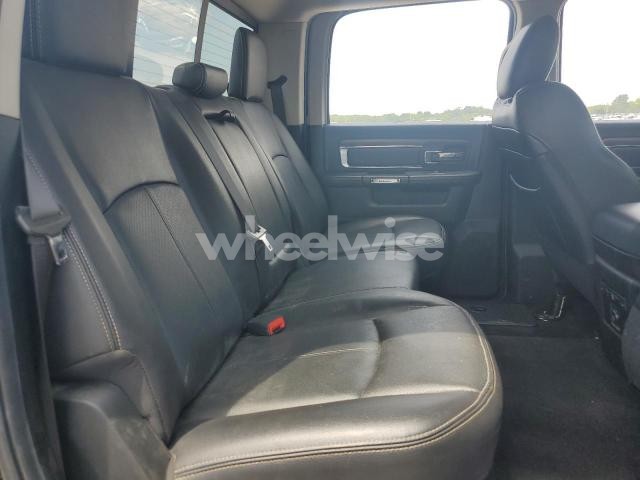 Photo 11 of 2018 RAM 2500 LARAMIE (VIN 3C6UR5FJXJG128058)