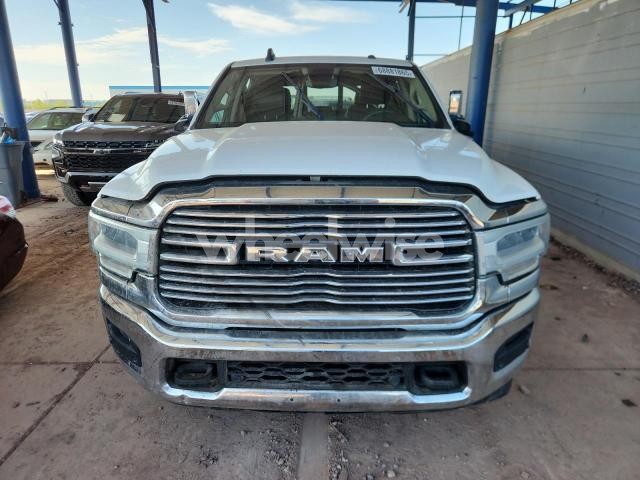 Photo 2 of 2020 RAM 2500 LARAMIE (VIN 3C6UR5FL0LG103674)