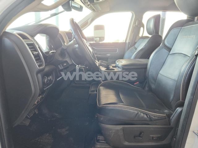 Photo 7 of 2020 RAM 2500 LARAMIE (VIN 3C6UR5FL0LG103674)