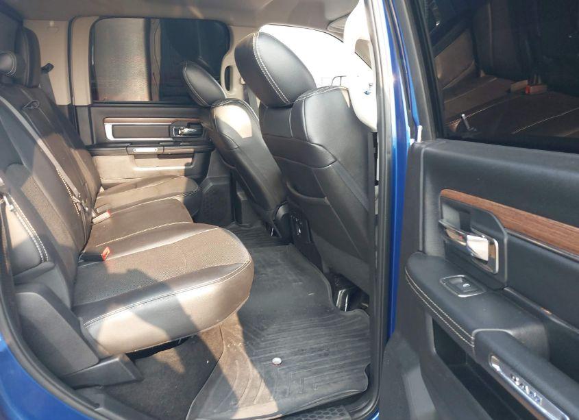 Photo 8 of 2016 Ram 2500 LARAMIE (VIN 3C6UR5FL1GG199062)