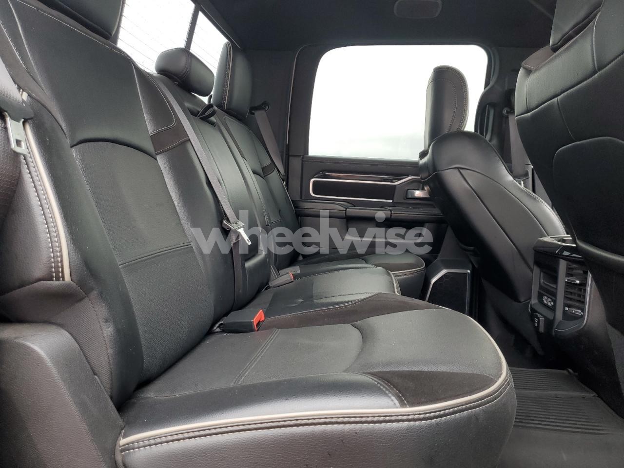 Photo 10 of 2020 RAM 2500 LARAMIE (VIN 3C6UR5FL1LG173328)
