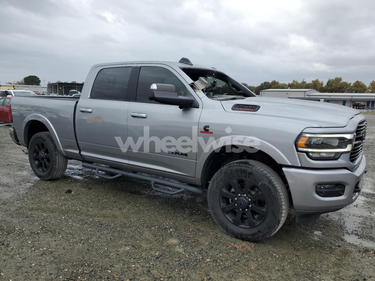 Photo 4 of 2020 RAM 2500 LARAMIE (VIN 3C6UR5FL1LG173328)