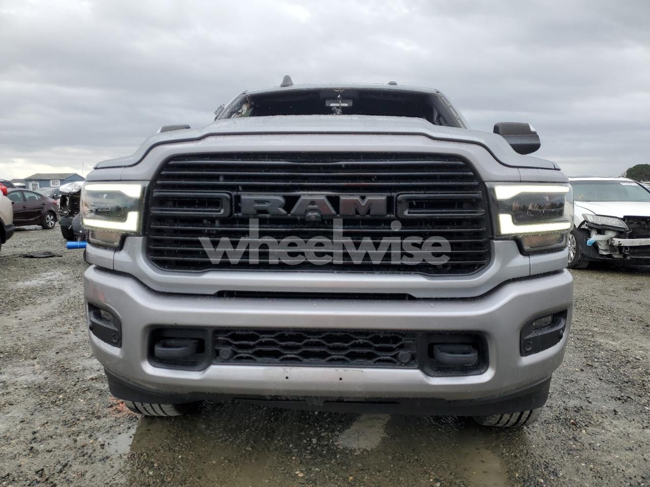 Photo 5 of 2020 RAM 2500 LARAMIE (VIN 3C6UR5FL1LG173328)