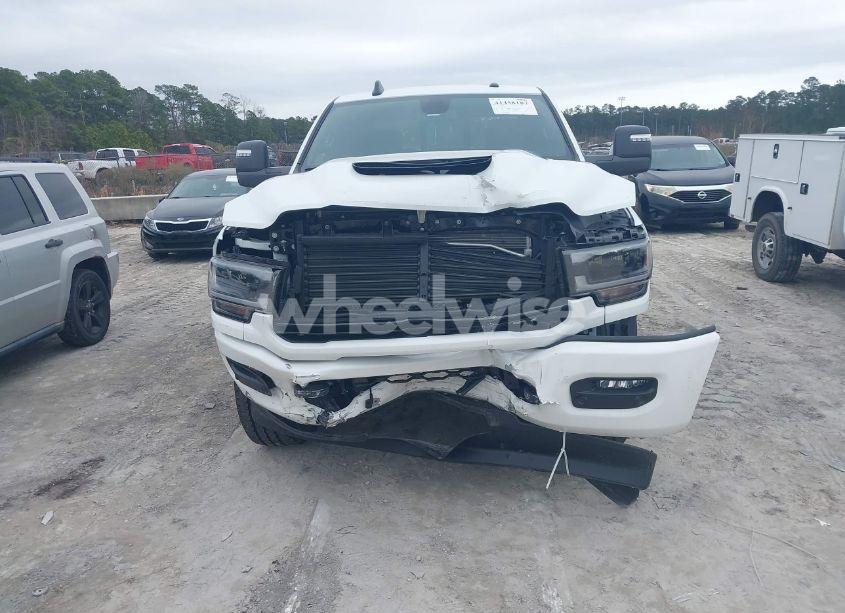Photo 12 of 2024 Ram 2500 LARAMIE 4X4 6'4 BOX (VIN 3C6UR5FL1RG252877)