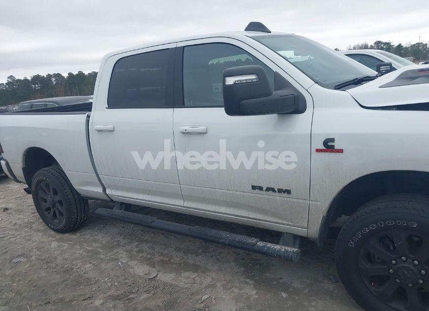 Photo 13 of 2024 Ram 2500 LARAMIE 4X4 6'4 BOX (VIN 3C6UR5FL1RG252877)