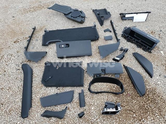 Photo 8 of 2024 RAM 2500 LARAMIE (VIN 3C6UR5FL1RG292795)