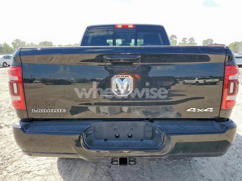 Photo 2 of 2024 RAM 2500 LARAMIE (VIN 3C6UR5FL1RG401983)