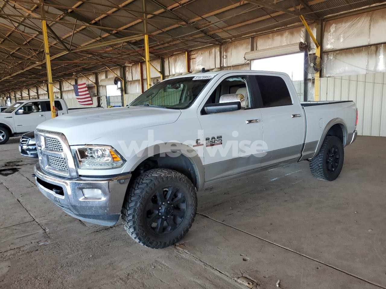 2013 RAM 2500 LARAMIE (VIN 3C6UR5FL2DG520795) main photo
