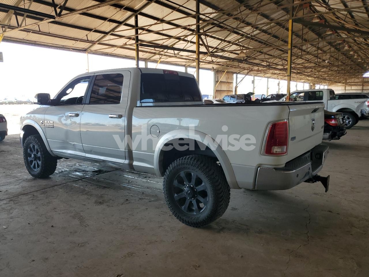 Photo 2 of 2013 RAM 2500 LARAMIE (VIN 3C6UR5FL2DG520795)