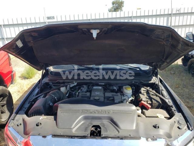 Photo 10 of 2020 RAM 2500 LARAMIE (VIN 3C6UR5FL2LG257982)