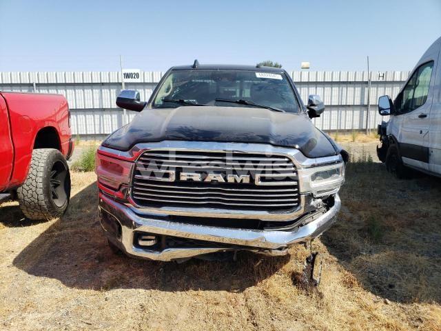 Photo 2 of 2020 RAM 2500 LARAMIE (VIN 3C6UR5FL2LG257982)