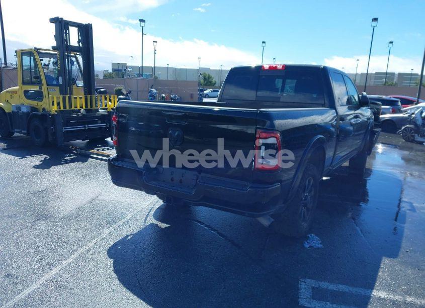 Photo 4 of 2022 Ram 2500 LARAMIE 4X4 6'4 BOX (VIN 3C6UR5FL2NG377414)