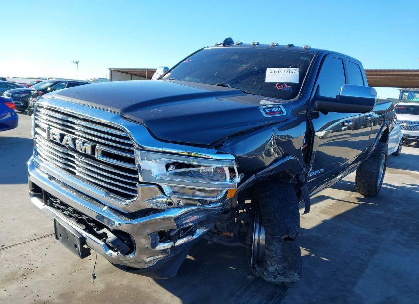 Photo 6 of 2019 Ram 2500 LARAMIE 4X4 6'4 BOX (VIN 3C6UR5FL3KG635161)