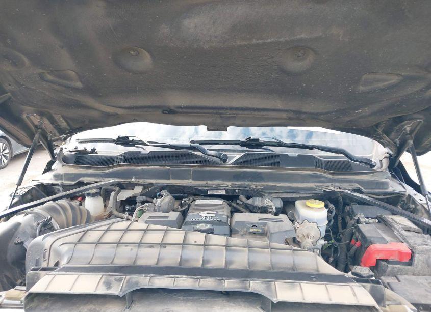 Photo 10 of 2020 Ram 2500 LARAMIE 4X4 6'4 BOX (VIN 3C6UR5FL3LG124681)